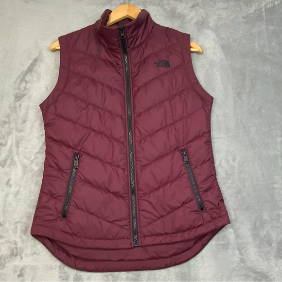 The North Face Jackets & Blazers - The North Face Women’s Tamburello 2 Vest. Deep Garnet Color. Women's’s Small.